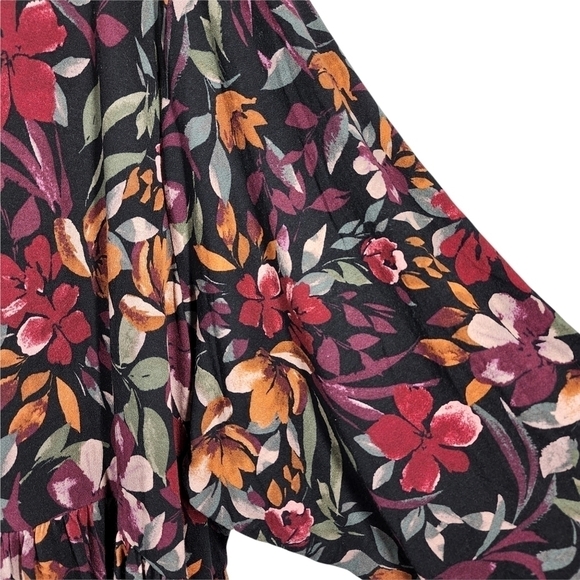TORRID TIE FRONT BABYDOLL FLORAL CARDIGAN - Picture 4 of 7